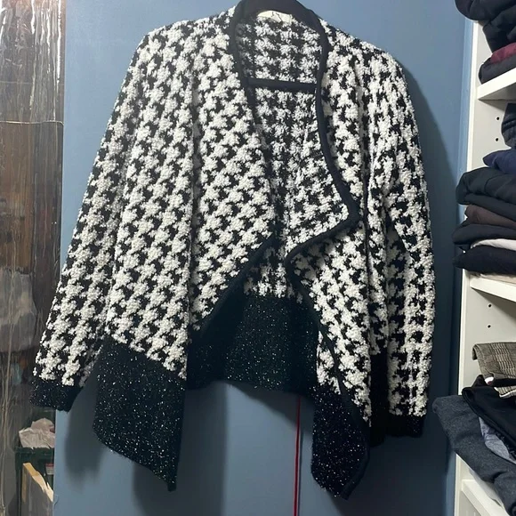 Cardigans - Picture 1 of 3